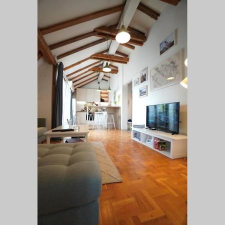 Modern Loft With Balcony In The Heart Of Sofia 아파트 외부 사진